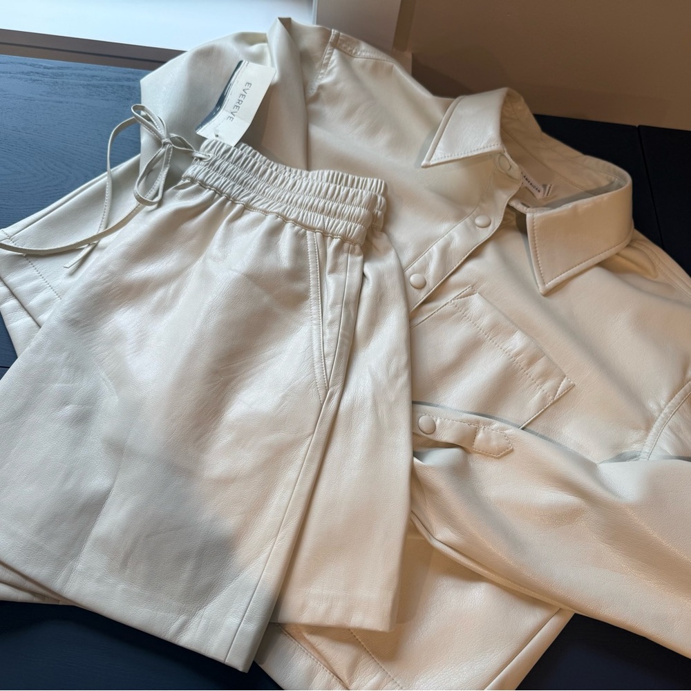 Good American Better Than Leather Set, Size Medium (2)
